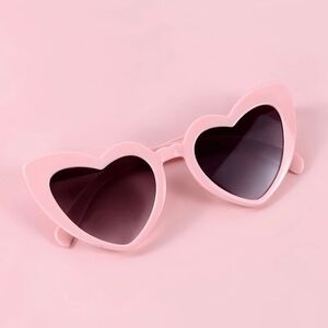 Pink Retro Heart-Shaped Sunglasses